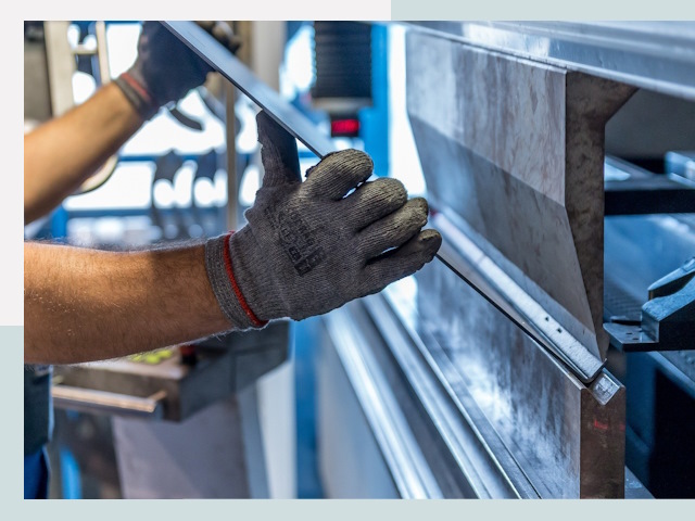 Гибка металла в Железногорске